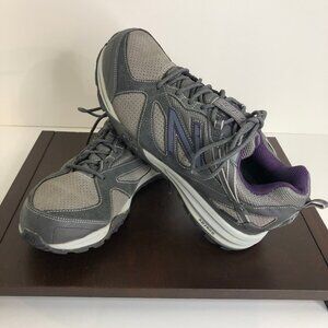 New Balance Hiking/Multi-Sport Shoes Women's Size 10B WO989GT